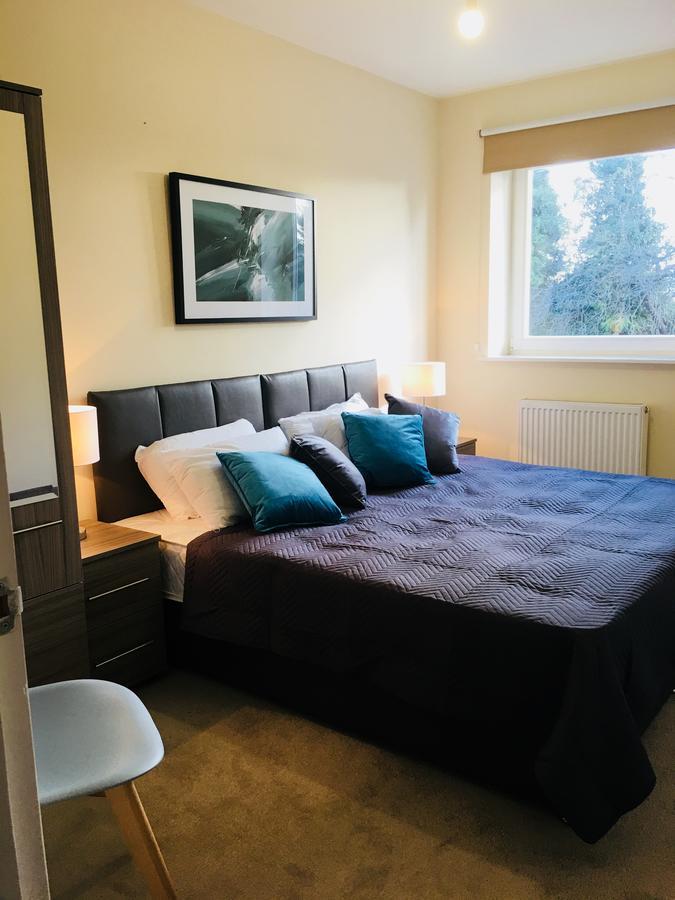 Amberblue@Epsom Apartment Екстериор снимка